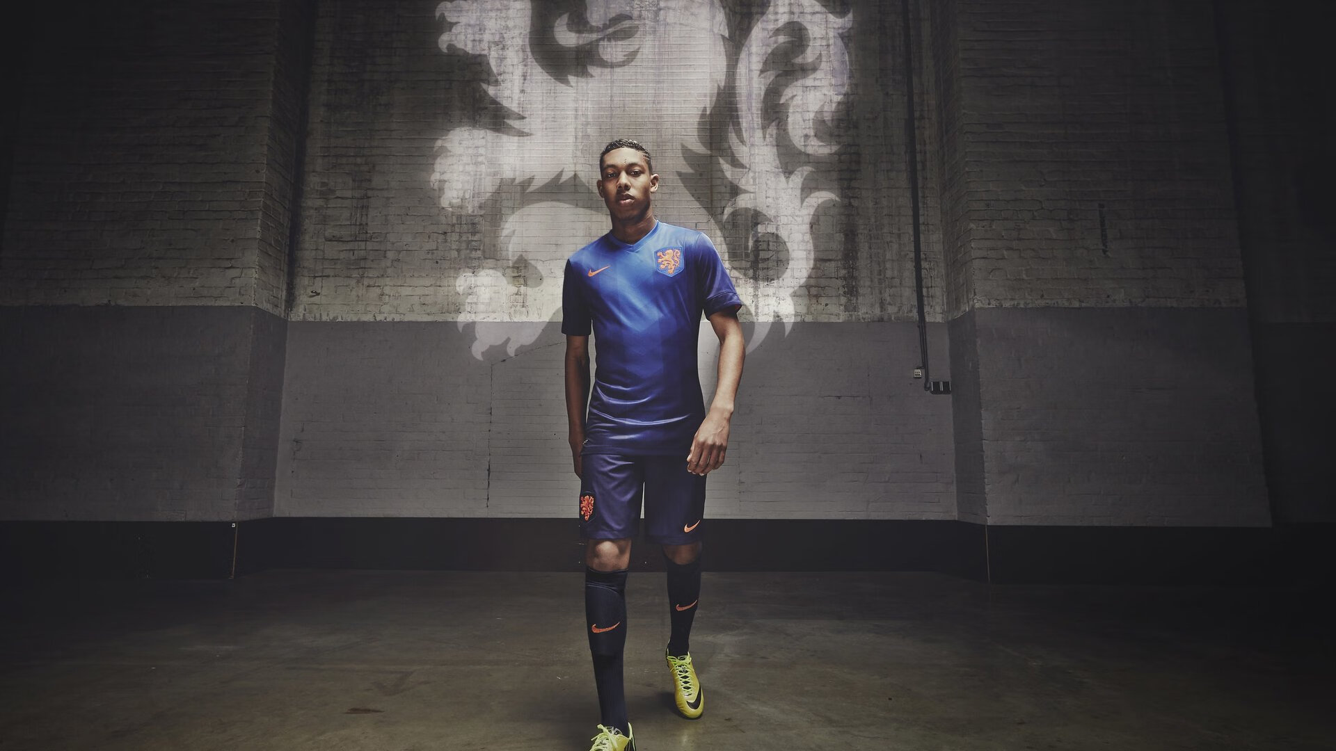 开云体育app-绿茵场与硬木地板的交响，当西甲德比遇见NBA巅峰战