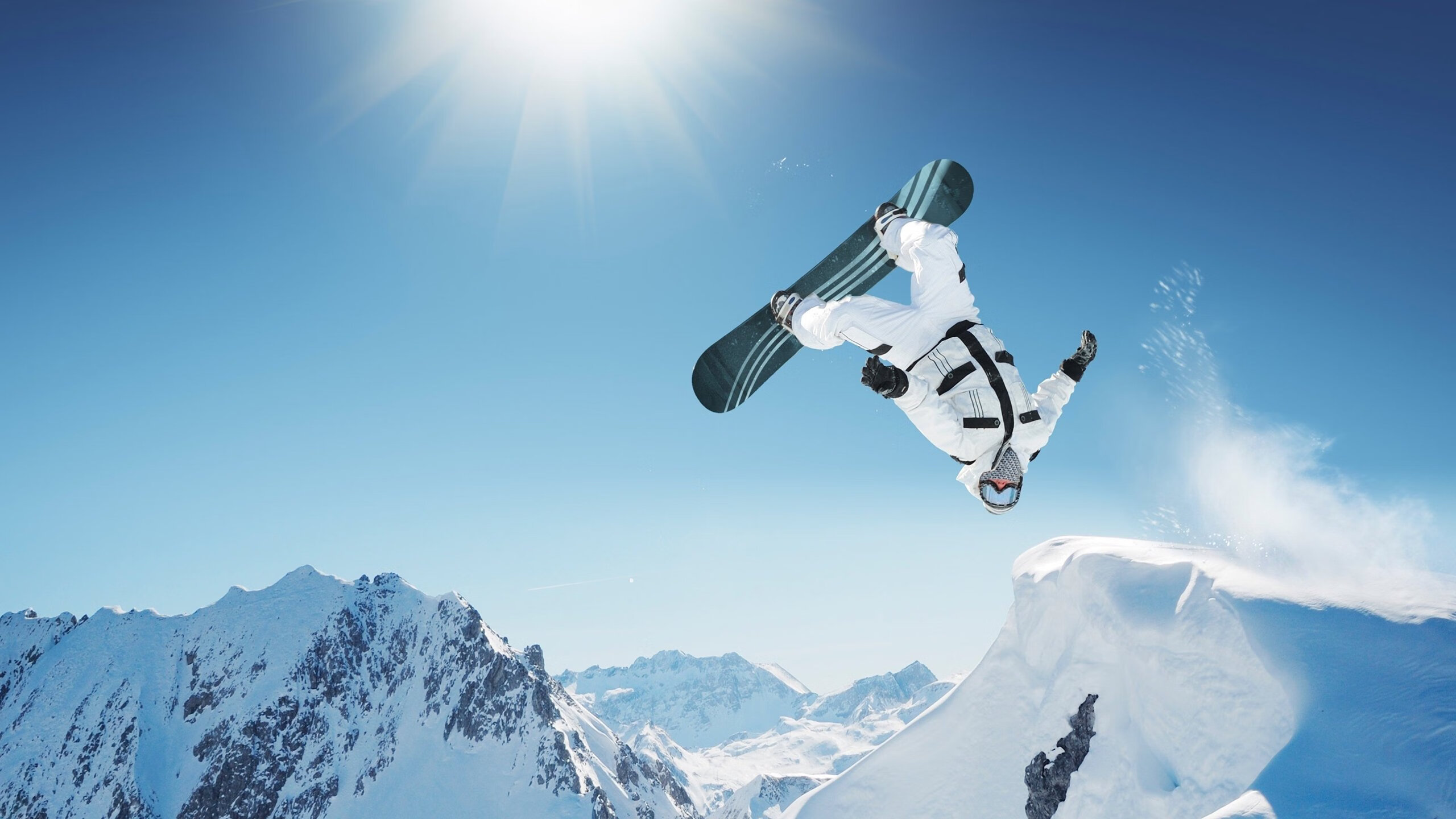 雷霆万钧！贝恩单骑破阵，纽约防线溃不成军