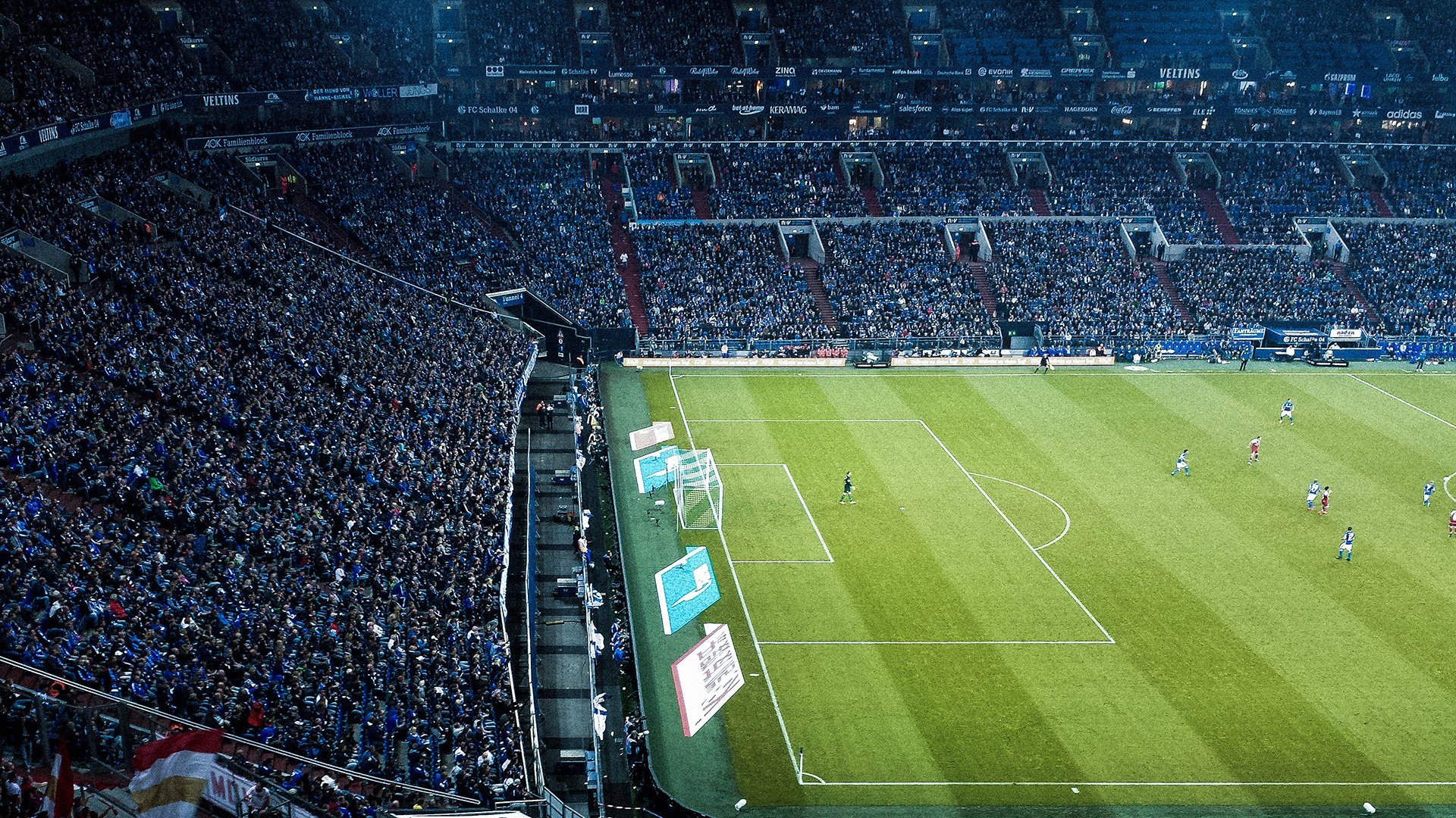 绝地反击，维斯塔潘独扛大旗，哈斯车队惊险绝杀威廉姆斯